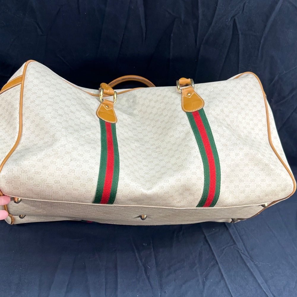 Vtg Gucci Travel Duffel GG Monogram Signature Red & Green Web Stripes Bag - Picture 4 of 17